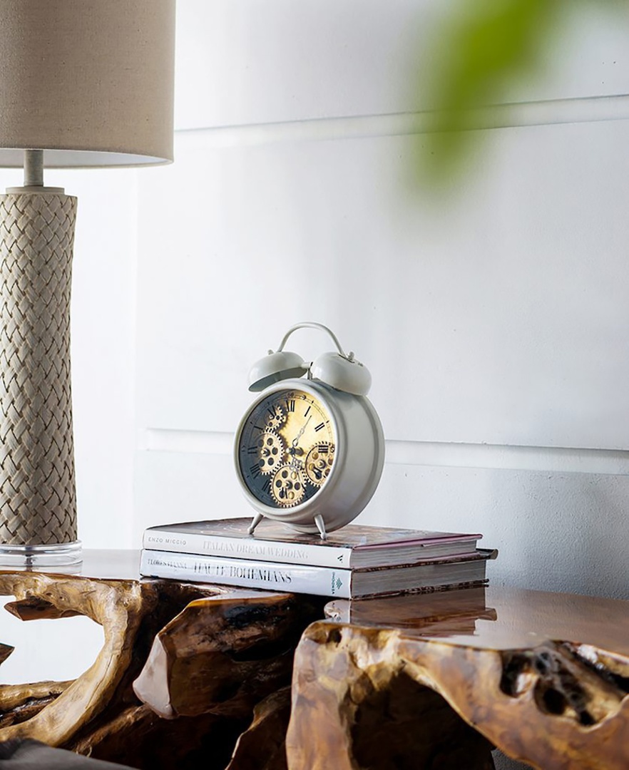 Hereford Table Clock 18cm image 1